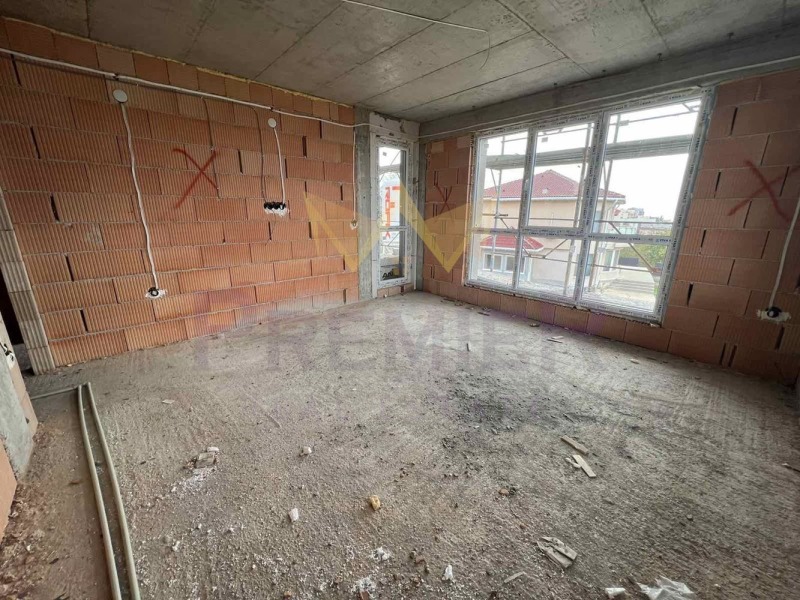 Продава 2-СТАЕН, град Варна, м-т Пчелина • 125000 € • 72950617 1 — Holmes.bg Продава 2-СТАЕН, град Варна, м-т Пчелина • 125000 € • 72950617 1