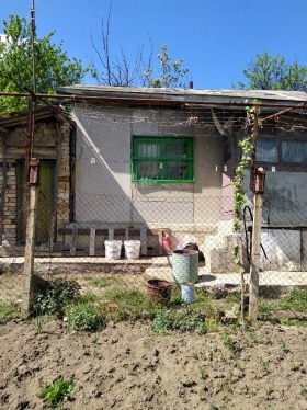 Продажба на имоти в с. Припек, област Варна - изображение 1 