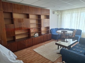 Обява Продава 2-СТАЕН,град Добрич, Дружба 3