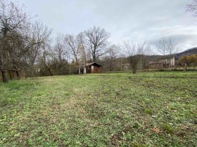 ПАРЦЕЛ, 681 m2 - Holmes.bg ПАРЦЕЛ, 681 m2