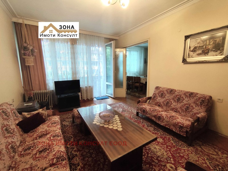 Продава 3-СТАЕН, град София, Стрелбище • 350000 € / 684540.50 лв. • 25569410 1 — Holmes.bg Продава 3-СТАЕН, град София, Стрелбище • 350000 € / 684540.50 лв. • 25569410 1