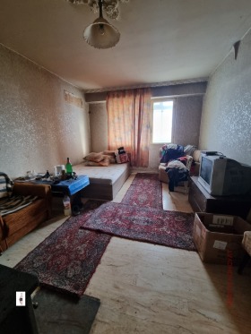 Продажба на имоти в гр. Лясковец, област Велико Търново - изображение 1 