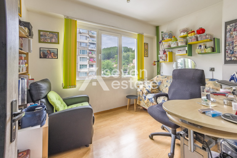 Продава 3-СТАЕН, град Перник, Изток • 108000 € • 74297088 1 — Holmes.bg Продава 3-СТАЕН, град Перник, Изток • 108000 € • 74297088 1