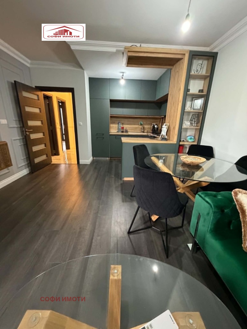 Продава 3-СТАЕН, град Кърджали, Възрожденци • 165000 € / 322711.95 лв. • 69672381 1 — Holmes.bg Продава 3-СТАЕН, град Кърджали, Възрожденци • 165000 € / 322711.95 лв. • 69672381 1