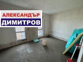 Обява Продава 3-СТАЕН,град Русе, Широк център