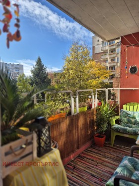 Обява Продава 3-СТАЕН,град София, Белите брези