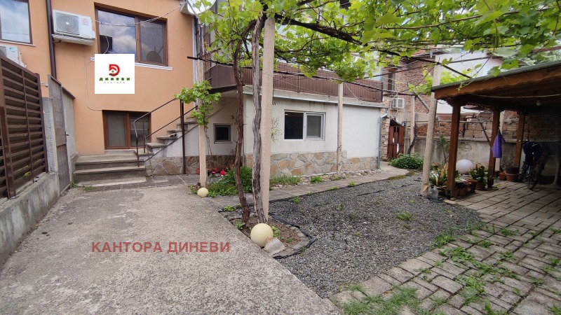 Продава ЕТАЖ ОТ КЪЩА, град Стара Загора, ОРБ • 110000 € • 59346625 1 — Holmes.bg Продава ЕТАЖ ОТ КЪЩА, град Стара Загора, ОРБ • 110000 € • 59346625 1