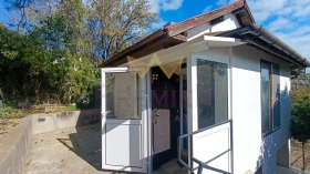 Обява Продава КЪЩА,град Варна, Виница>