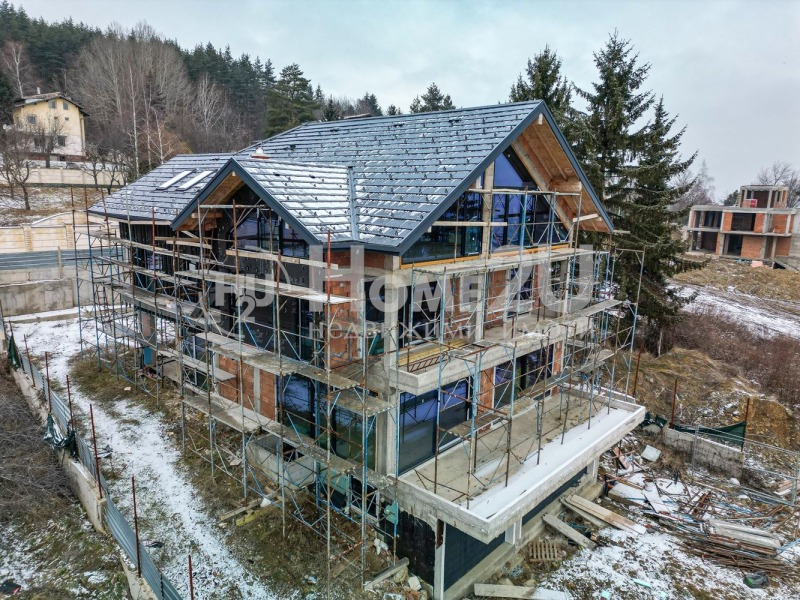 Продава КЪЩА, град София, Драгалевци • 1575000 € / 3080432.25 лв. • 11911437 1 — Holmes.bg Продава КЪЩА, град София, Драгалевци • 1575000 € / 3080432.25 лв. • 11911437 1