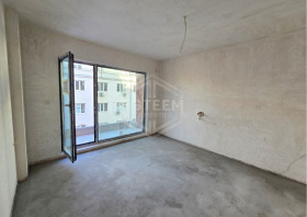 Обява Продава 3-СТАЕН,град Русе, Център>