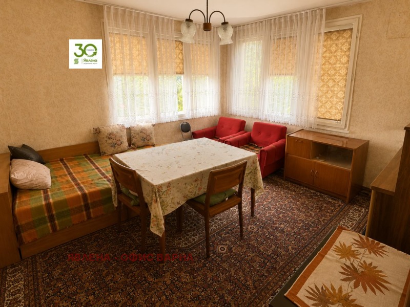 Продава ЕТАЖ ОТ КЪЩА, град Варна, с. Тополи • 159900 € / 312737.22 лв. • 54891431 1 — Holmes.bg Продава ЕТАЖ ОТ КЪЩА, град Варна, с. Тополи • 159900 € / 312737.22 лв. • 54891431 1