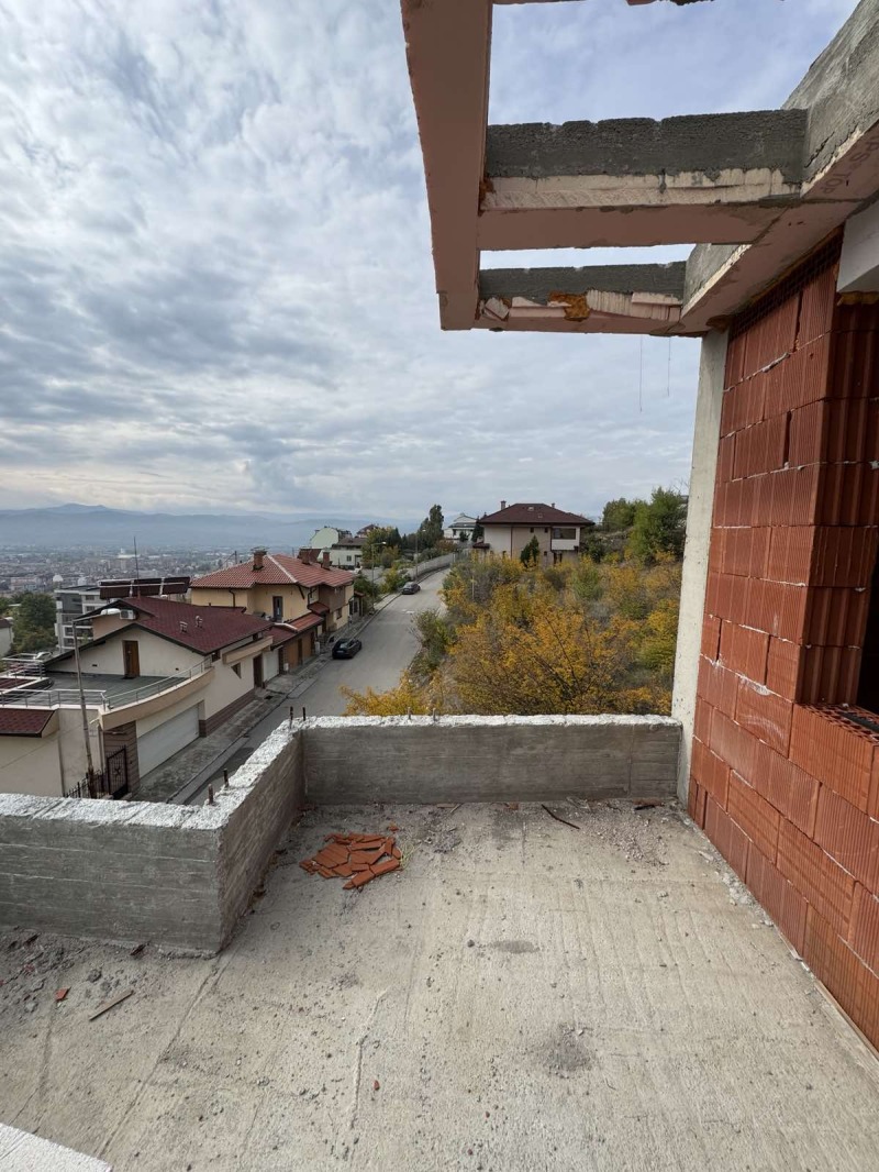 Продава АТЕЛИЕ, ТАВАН, град Благоевград, Баларбаши • 95000 € / 185803.85 лв. • 28375502 1 — Holmes.bg Продава АТЕЛИЕ, ТАВАН, град Благоевград, Баларбаши • 95000 € / 185803.85 лв. • 28375502 1