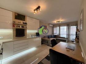 Обява Продава 2-СТАЕН,град Пловдив, Кючук Париж