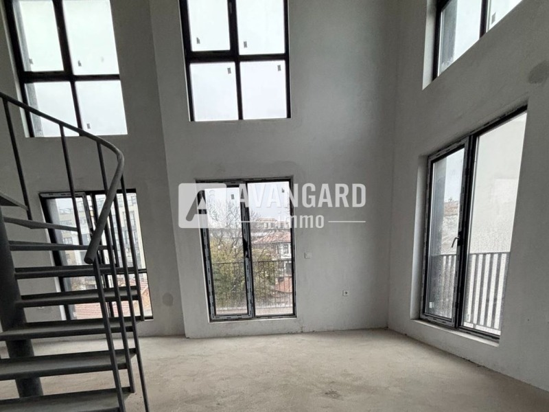 Продава 4-СТАЕН, град Варна, Гръцка махала • 309900 € / 606111.72 лв. • 58092002 1 — Holmes.bg Продава 4-СТАЕН, град Варна, Гръцка махала • 309900 € / 606111.72 лв. • 58092002 1