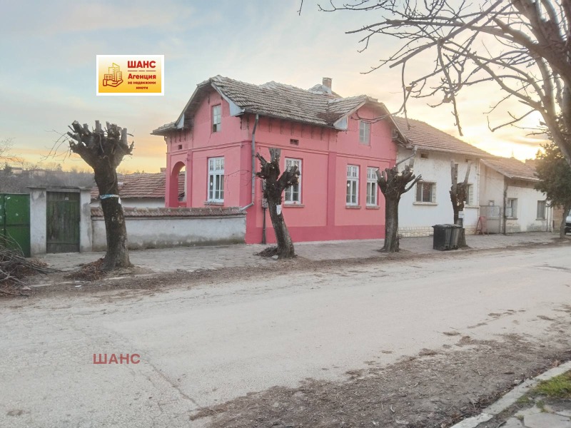 Продава КЪЩА, област Плевен, с. Горни Дъбник • 59000 € / 115393.97 лв. • 88275912 1 — Holmes.bg Продава КЪЩА, област Плевен, с. Горни Дъбник • 59000 € / 115393.97 лв. • 88275912 1