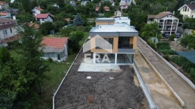 Обява Продава КЪЩА,град Варна, м-т Манастирски рид