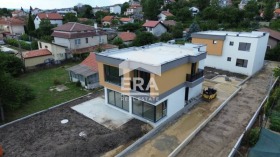 Обява Продава КЪЩА,град Варна, м-т Манастирски рид