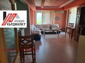 Продажба на многостайни апартаменти в град Кърджали - изображение 5 