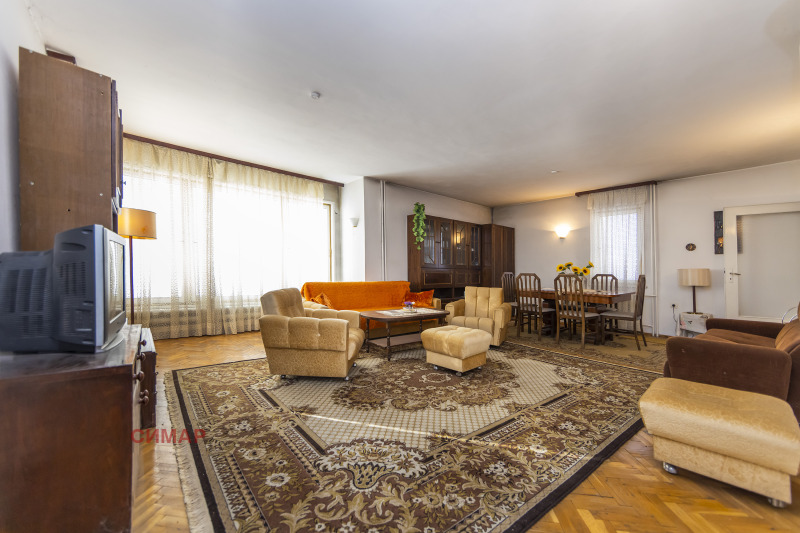 Продава 3-СТАЕН, град София, Лозенец • 445600 € • 95528364 1 — Holmes.bg Продава 3-СТАЕН, град София, Лозенец • 445600 € • 95528364 1