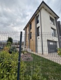 Продава КЪЩА, област Пловдив, с. Марково • 448800 € • 93768365 12 — Holmes.bg Продава КЪЩА, област Пловдив, с. Марково • 448800 € • 93768365 12