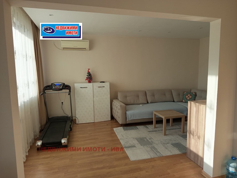 Продава 4-СТАЕН, област Велико Търново, гр. Горна Оряховица • 135000 € • 86400118 1 — Holmes.bg Продава 4-СТАЕН, област Велико Търново, гр. Горна Оряховица • 135000 € • 86400118 1