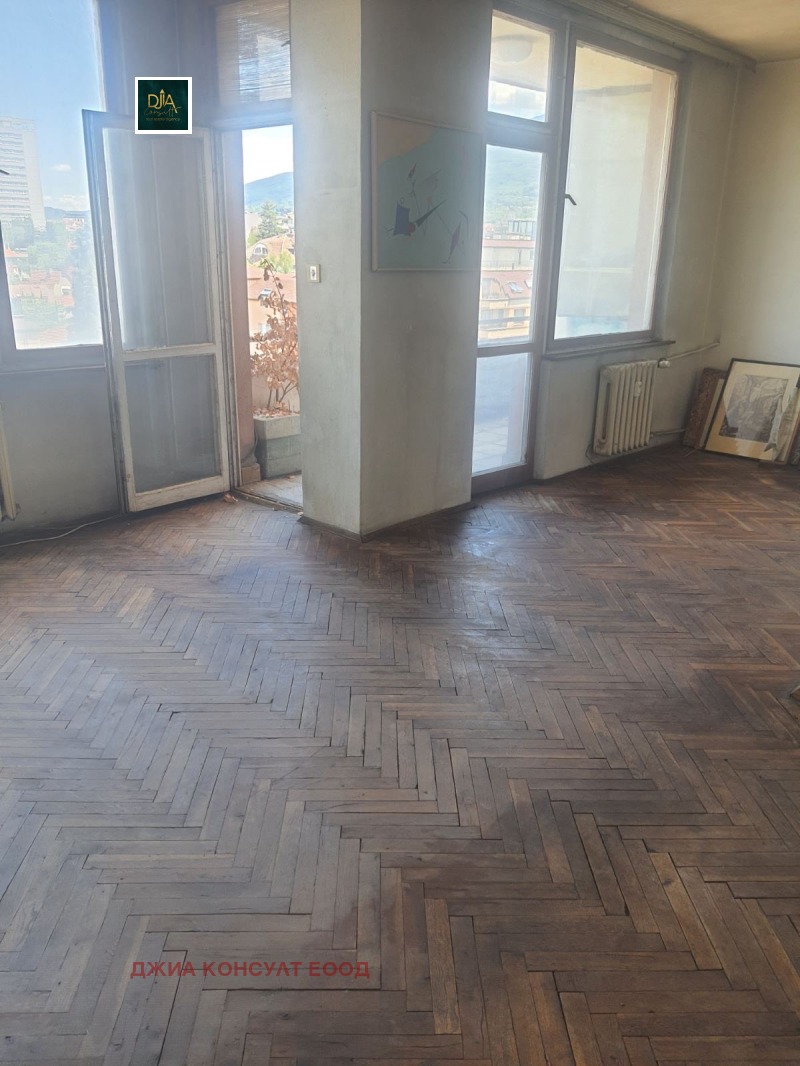 Продава 3-СТАЕН, град София, Бъкстон • 335000 € / 655203.05 лв. • 31544702 1 — Holmes.bg Продава 3-СТАЕН, град София, Бъкстон • 335000 € / 655203.05 лв. • 31544702 1