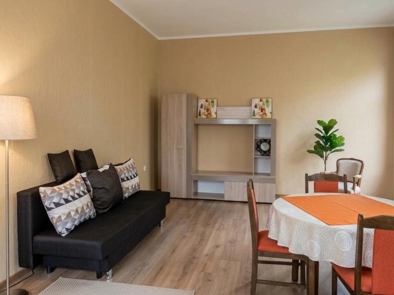 Продава 3-СТАЕН, град Варна, Лятно кино Тракия • 159900 € / 312737.22 лв. • 77229803 1 — Holmes.bg Продава 3-СТАЕН, град Варна, Лятно кино Тракия • 159900 € / 312737.22 лв. • 77229803 1