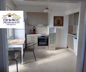 Обява Продава ЕТАЖ ОТ КЪЩА,гр. Балчик, област Добрич>