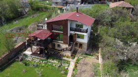 Продава Къща, с. Осоица