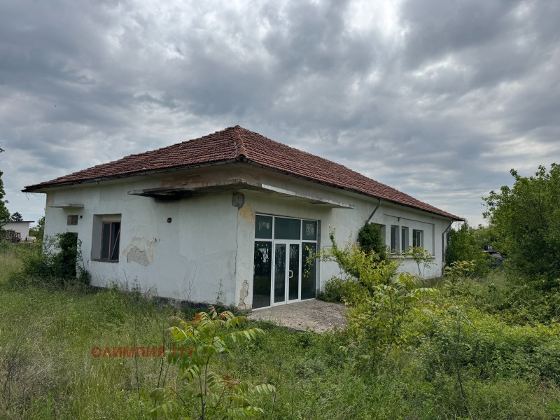 Продава МАГАЗИН, област Плевен, с. Въбел • 44000 € / 86056.52 лв. • 89914366 1 — Holmes.bg Продава МАГАЗИН, област Плевен, с. Въбел • 44000 € / 86056.52 лв. • 89914366 1