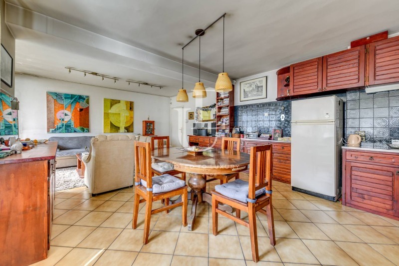 Продава МЕЗОНЕТ, град София, Център • 745000 € / 1457093.35 лв. • 38907357 1 — Holmes.bg Продава МЕЗОНЕТ, град София, Център • 745000 € / 1457093.35 лв. • 38907357 1