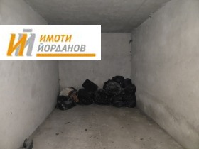 Продава Гараж, Паркомясто, град Велико Търново
