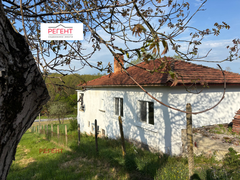 Продава КЪЩА, област Габрово, с. Райновци • 140000 € / 273816.20 лв. • 21372711 1 — Holmes.bg Продава КЪЩА, област Габрово, с. Райновци • 140000 € / 273816.20 лв. • 21372711 1
