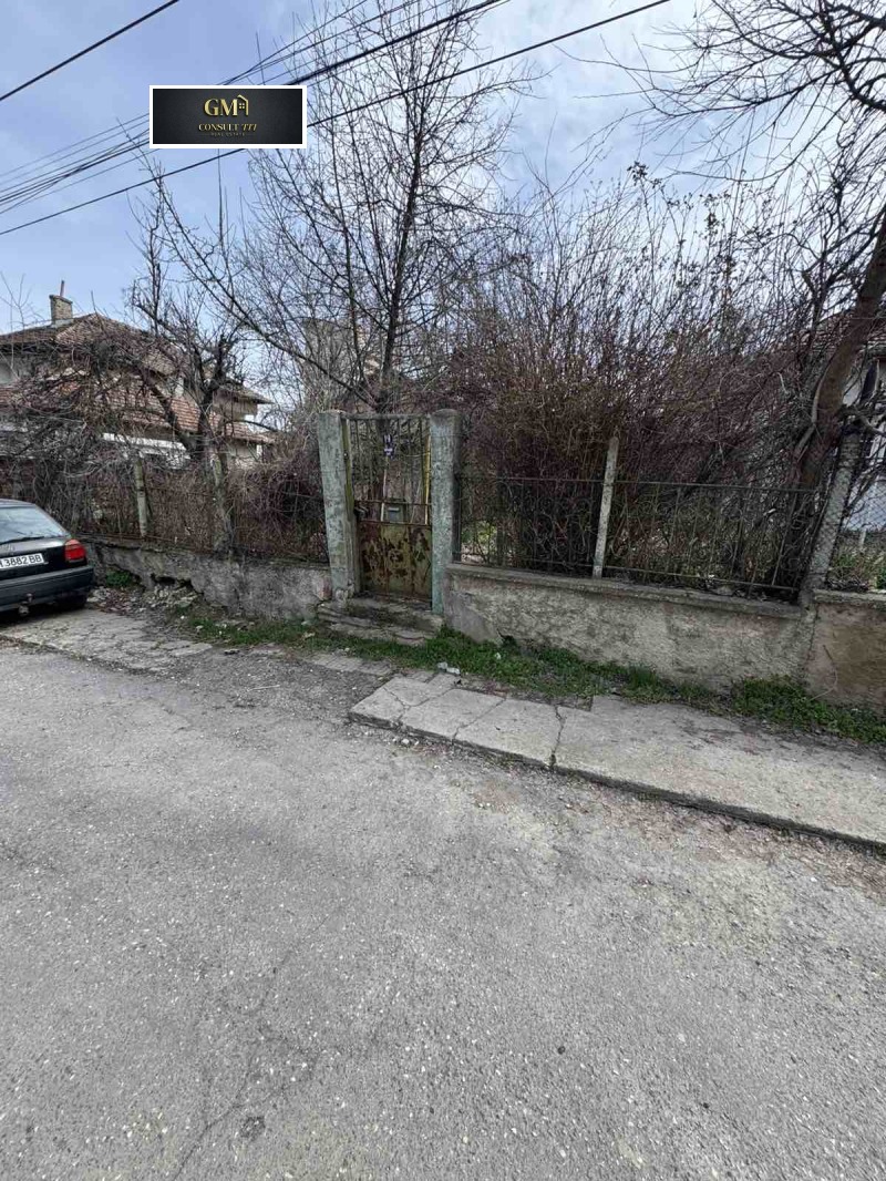 Продава КЪЩА, град Плевен, Сторгозия • 153000 € / 299241.99 лв. • 77426117 1 — Holmes.bg Продава КЪЩА, град Плевен, Сторгозия • 153000 € / 299241.99 лв. • 77426117 1