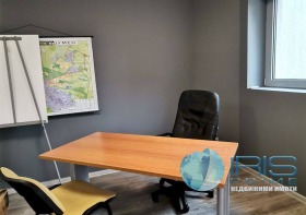 Продажба на офиси в град Шумен - изображение 8 