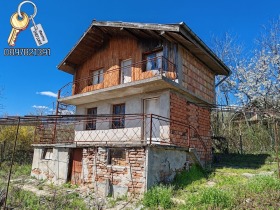 Обява Продава ВИЛА,град Плевен, м-т Стражата