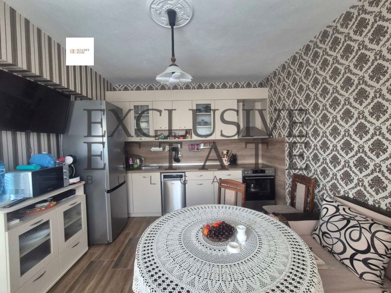 Продава ЕТАЖ ОТ КЪЩА, област Добрич, гр. Каварна • 249990 € / 488937.94 лв. • 25930664 1 — Holmes.bg Продава ЕТАЖ ОТ КЪЩА, област Добрич, гр. Каварна • 249990 € / 488937.94 лв. • 25930664 1