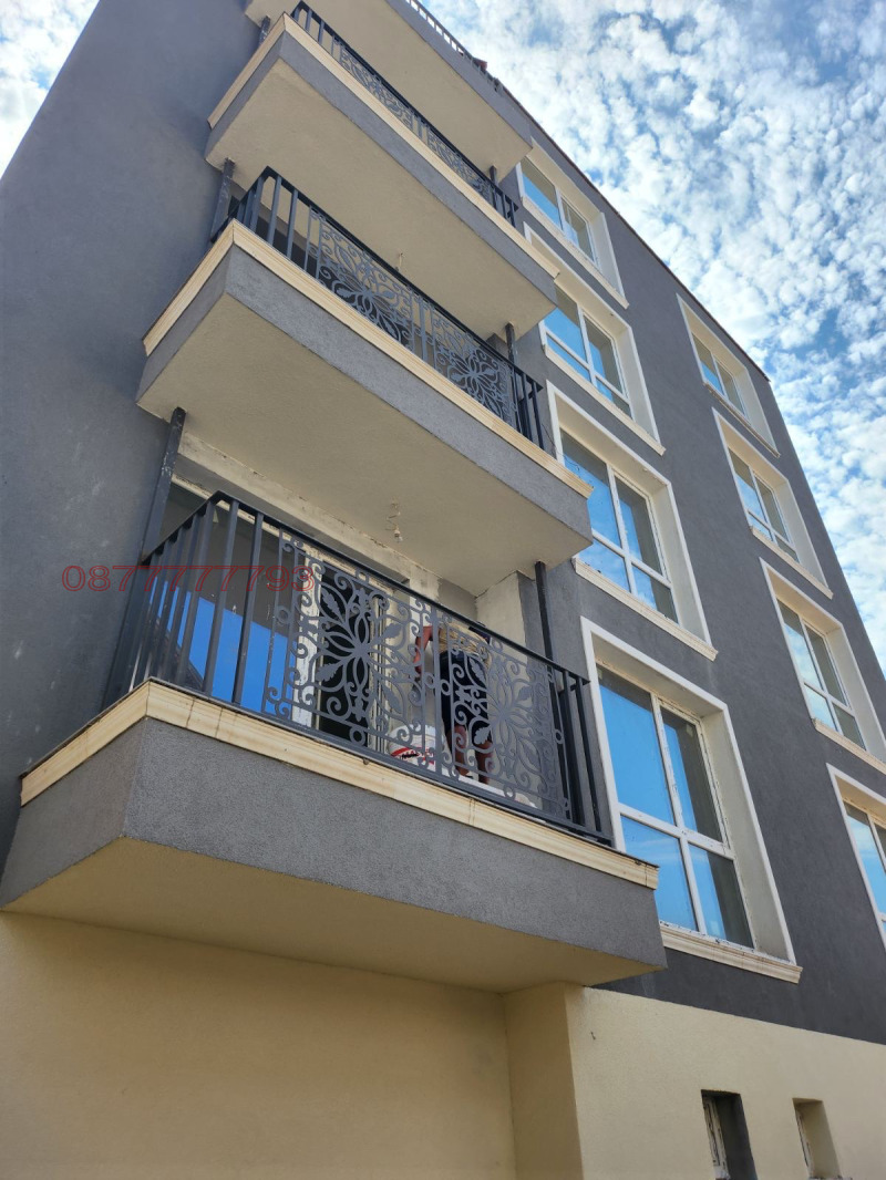 Продава 3-СТАЕН, град Пловдив, Прослав • 210000 € / 410724.30 лв. • 28112969 1 — Holmes.bg Продава 3-СТАЕН, град Пловдив, Прослав • 210000 € / 410724.30 лв. • 28112969 1