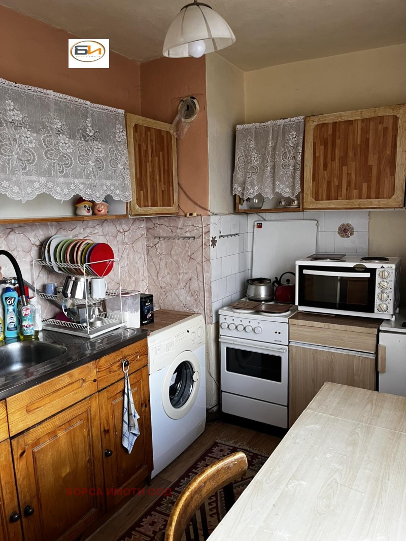 Продава 3-СТАЕН, град Враца, Център • 113000 € / 221008.79 лв. • 66903304 1 — Holmes.bg Продава 3-СТАЕН, град Враца, Център • 113000 € / 221008.79 лв. • 66903304 1