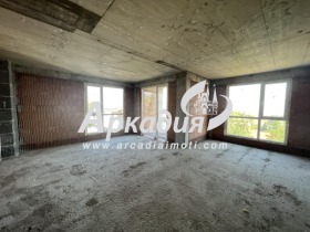 Продажба на тристайни апартаменти в област Пловдив - изображение 13 