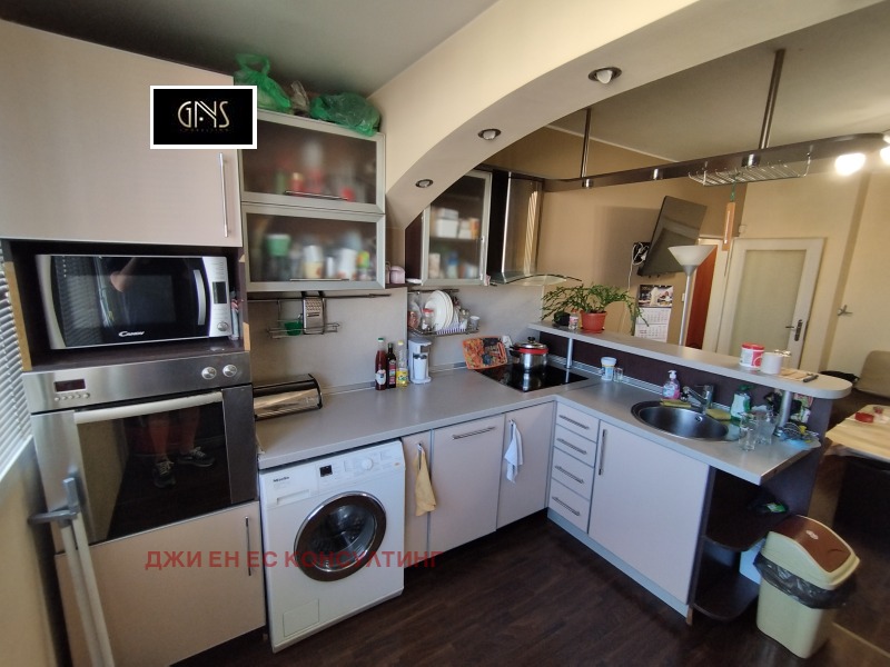 Продава 3-СТАЕН, град София, Разсадника • 209000 € / 408768.47 лв. • 20480098 1 — Holmes.bg Продава 3-СТАЕН, град София, Разсадника • 209000 € / 408768.47 лв. • 20480098 1