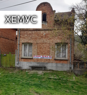 Продажба на имоти в с. Каран Върбовка, област Русе - изображение 1 