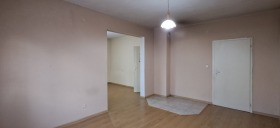 МНОГОСТАЕН, 104 m2 - Holmes.bg МНОГОСТАЕН, 104 m2