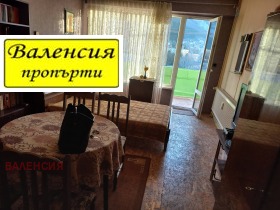 Продажба на тристайни апартаменти в град Враца - изображение 1 