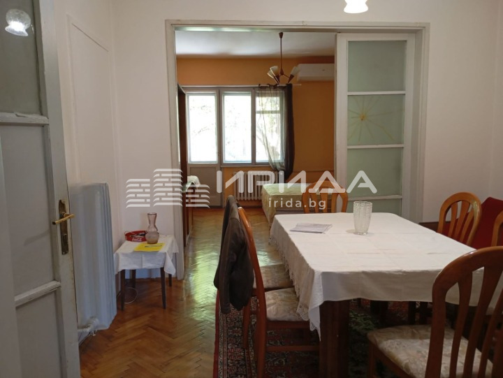 Продава 4-СТАЕН, град София, Център • 575000 € / 1124602.25 лв. • 91610934 1 — Holmes.bg Продава 4-СТАЕН, град София, Център • 575000 € / 1124602.25 лв. • 91610934 1