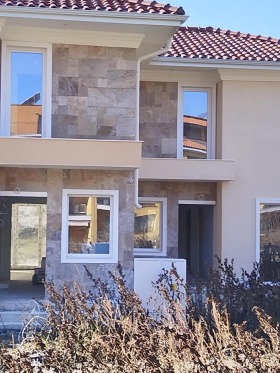 КЪЩА, 150 m2 - Holmes.bg КЪЩА, 150 m2