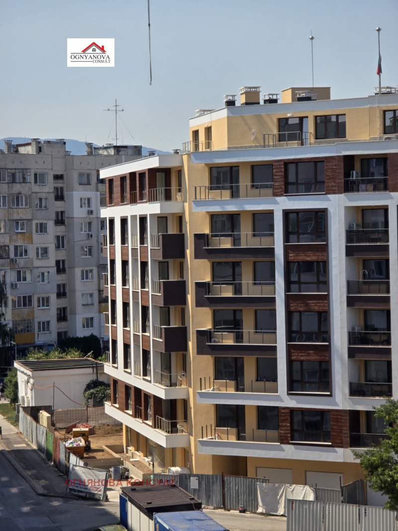 Продава 3-СТАЕН, град София, Обеля 1 • 209900 € • 83022343 1 — Holmes.bg Продава 3-СТАЕН, град София, Обеля 1 • 209900 € • 83022343 1