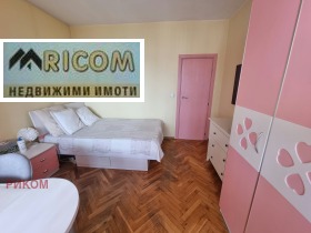 Обява Продава 2-СТАЕН,град Плевен, Идеален център