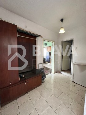 Снимка Продава КЪЩА