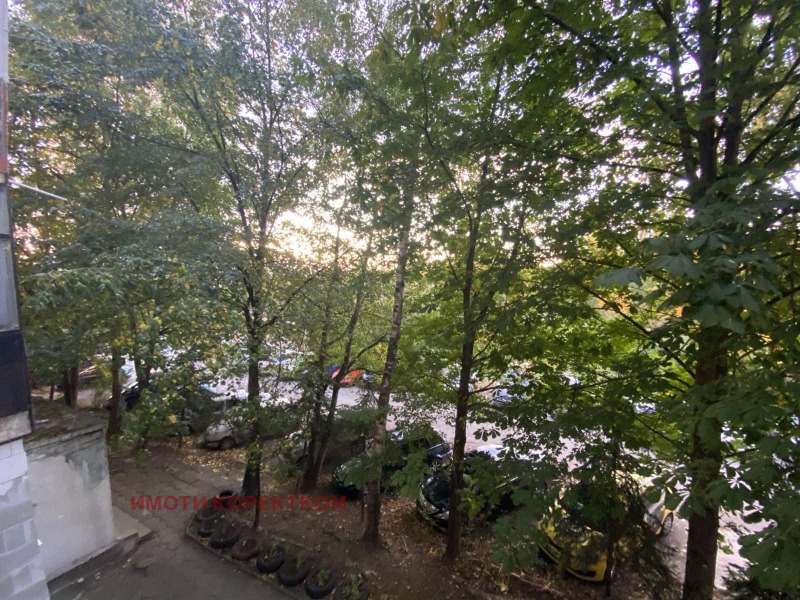 Продава 3-СТАЕН, град София, Изток • 208800 € / 408377.30 лв. • 87301809 1 — Holmes.bg Продава 3-СТАЕН, град София, Изток • 208800 € / 408377.30 лв. • 87301809 1